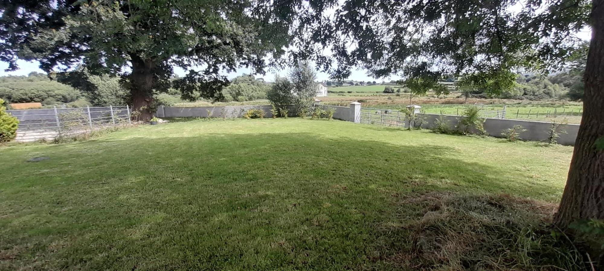 Villa Oaktree Manor Castlewellan Exterior foto